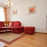 Familiengaestehaus Ingrid *