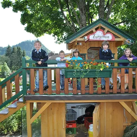 Familiengaestehaus Ingrid Sankt Martin am Tennengebirge