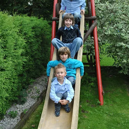 Familiengaestehaus Ingrid Apartamento Sankt Martin am Tennengebirge